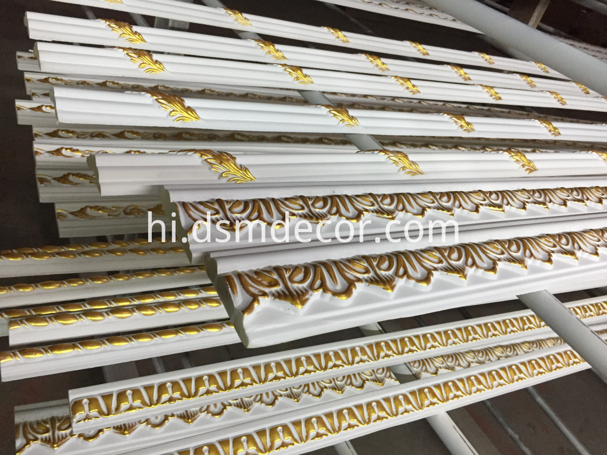 पैनल मोल्डिंग Panel Moulding